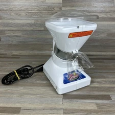 Little Snowie 2 Home Ice Shaver Snow Cone Machine Working Great Condition
