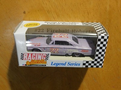 Fireball Roberts #22 Young Ford 1963 Galaxie Lt. Purple RCCA Legend Series
