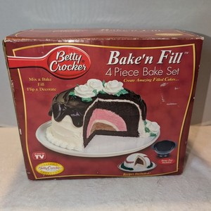 Vintage Betty Crocker Bake n Fill Cake Pan Set w/ Dome 4 Piece - Easter Holiday