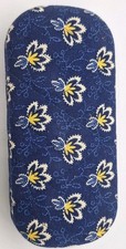 Vera Bradley Hard Sided Clamshell Sunglass/Glass Case Maison Blue Quilted
