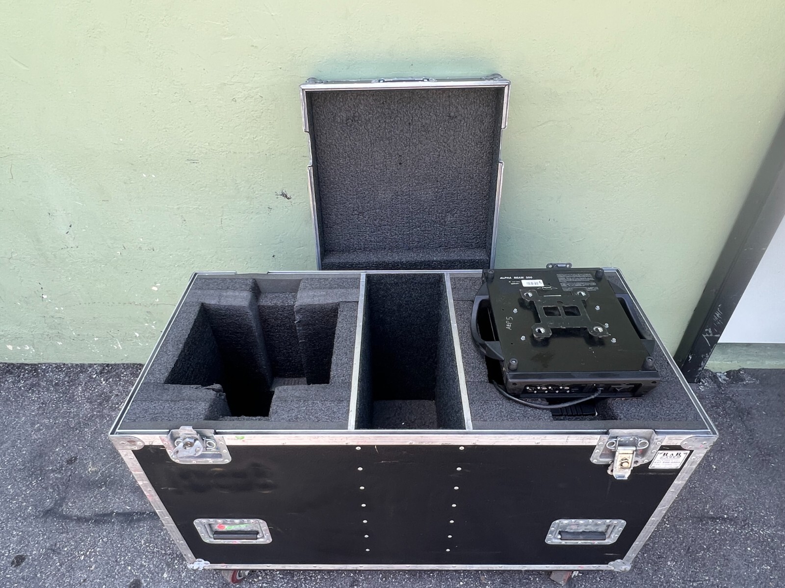 Clay Paky Alpha Beam 300 Moving Head Beam W/Case-Not Working #0174 (One)