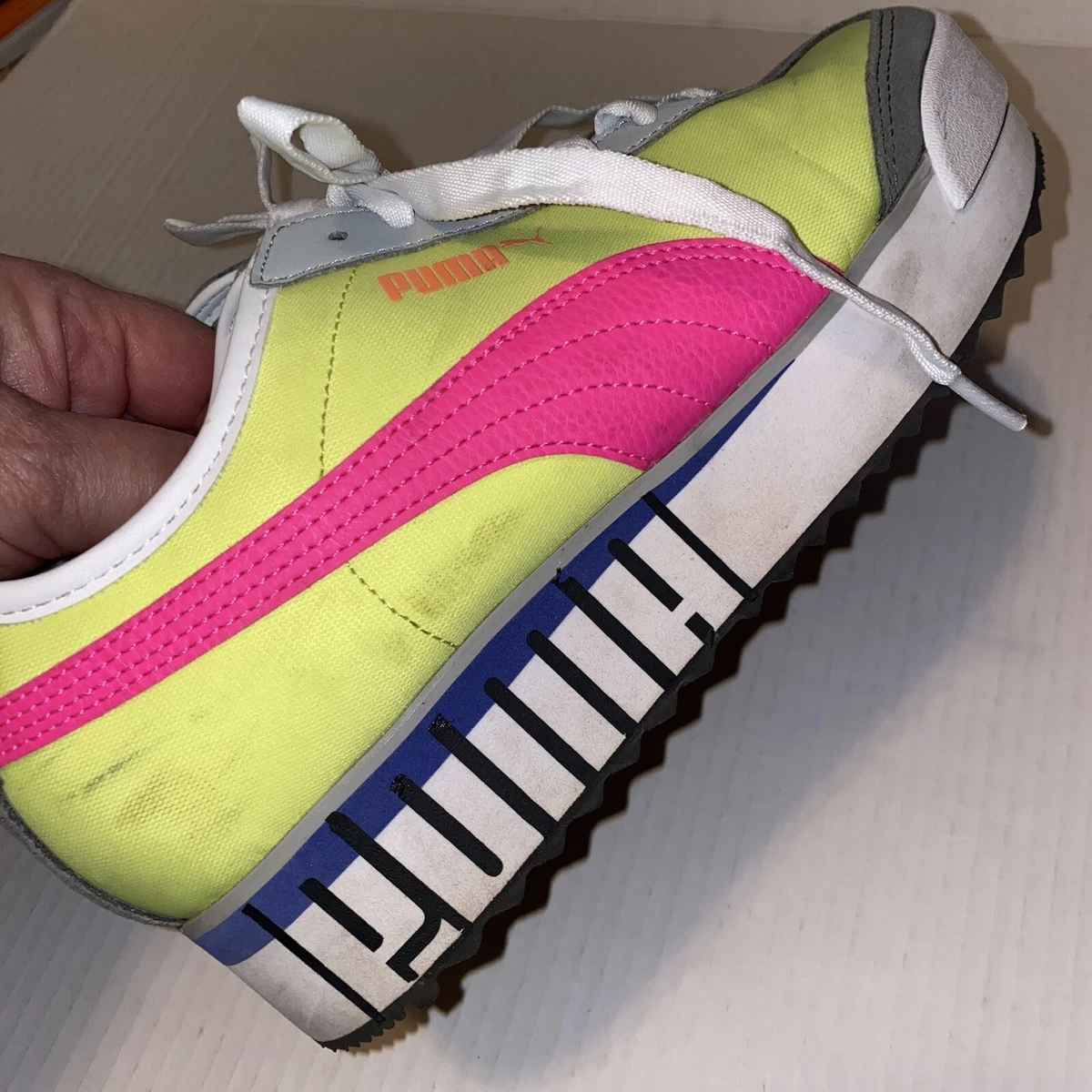 Puma Roma Amor Logo Yellow Pink 372113 02 Womens 7.5