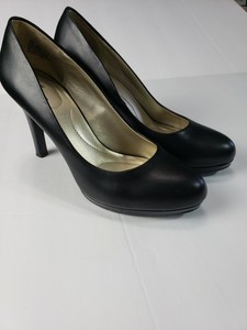 black patent leather pumps