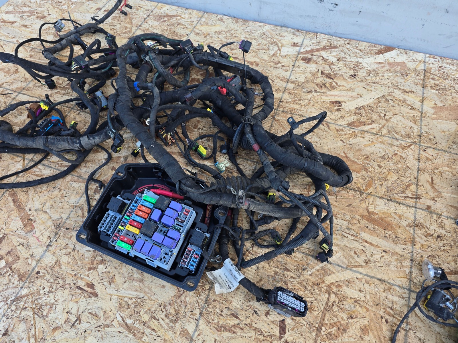 U24675 FRONT ENGINE WIRE WIRING HARNESS OEM 1219 MASERATI GRANTURISMO M1 G2U