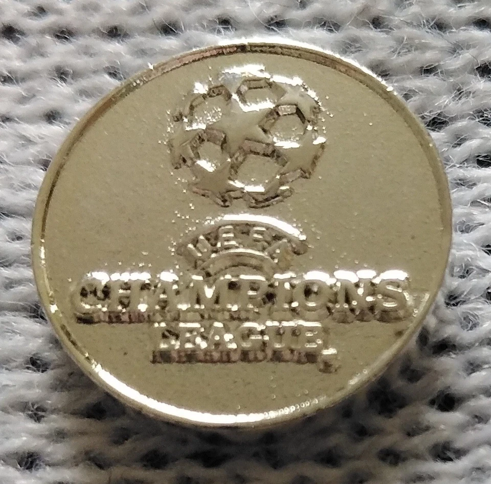 Pin Anstecker Fußball Logo UEFA Champions League - Bild 1 von 3