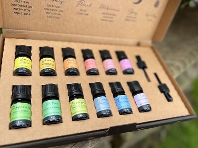 Aromatherapie Ätherisches Öl Set 12 Flaschen | Geschenk für Zuhause und Geist |