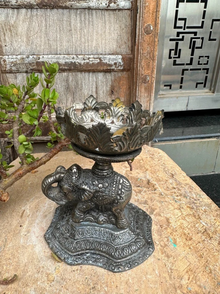 古董老式稀有原创金属雕塑雕像蜡烛架 — 第 4/4 张图片