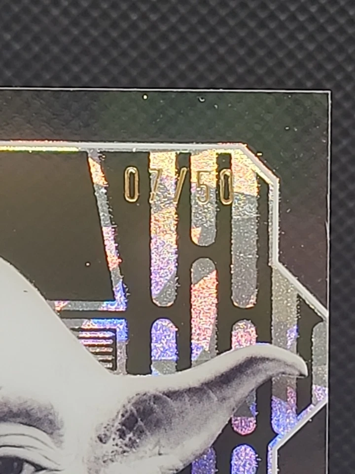 2024 Topps Star Wars High Tek Black And White Gold Diffractior /50 Yoda - Image 2 of 3