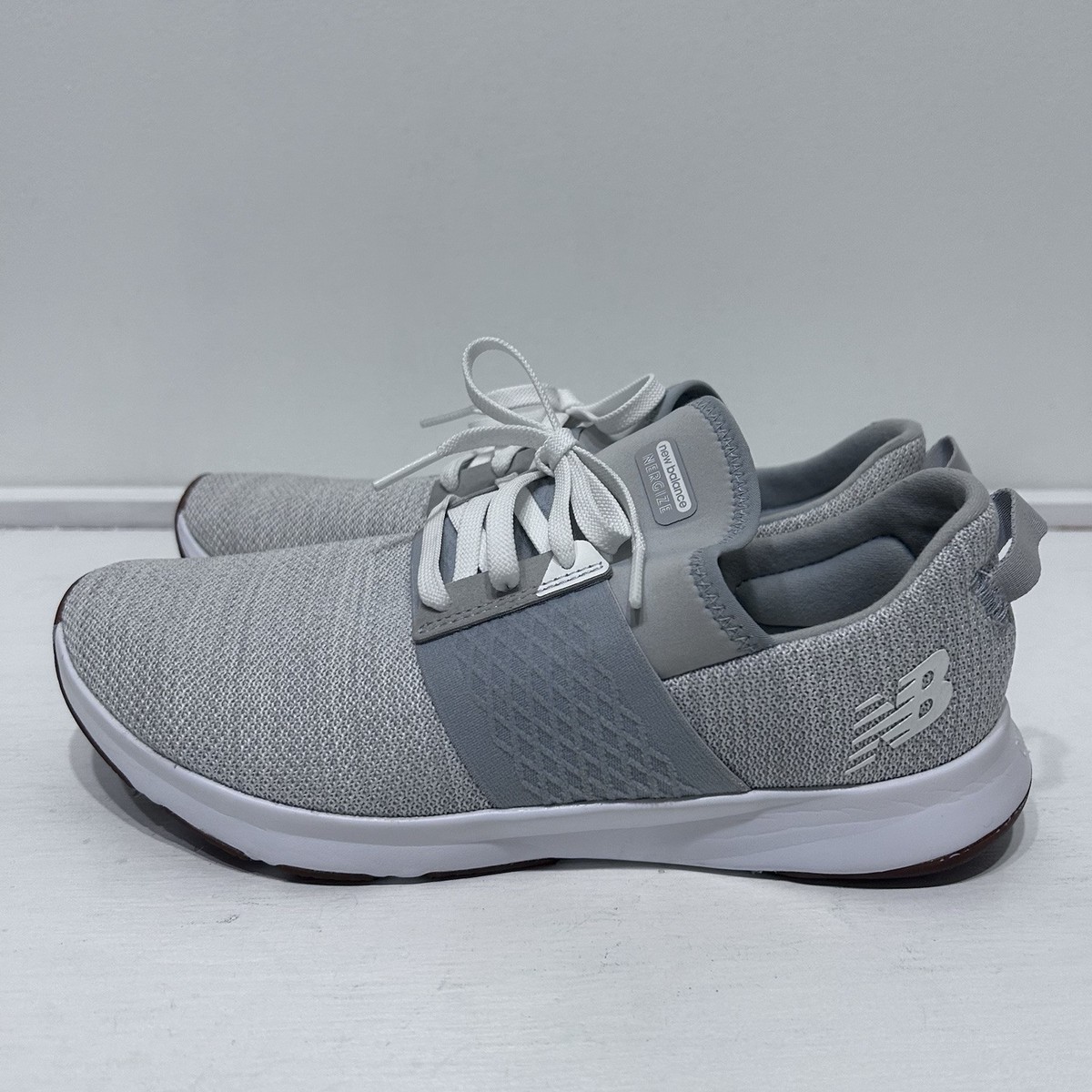Size 8 - New Balance DynaSoft Nergize v3 Grey White W for Size 8 - New Balance DynaSoft Nergize v3 Grey White W for
