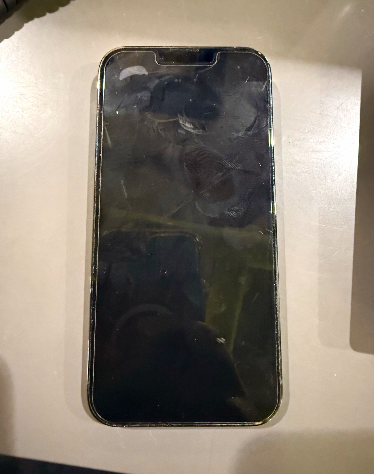 Apple iPhone Green iOS Smartphone Triple Camera 12MP Resolution Slate Style