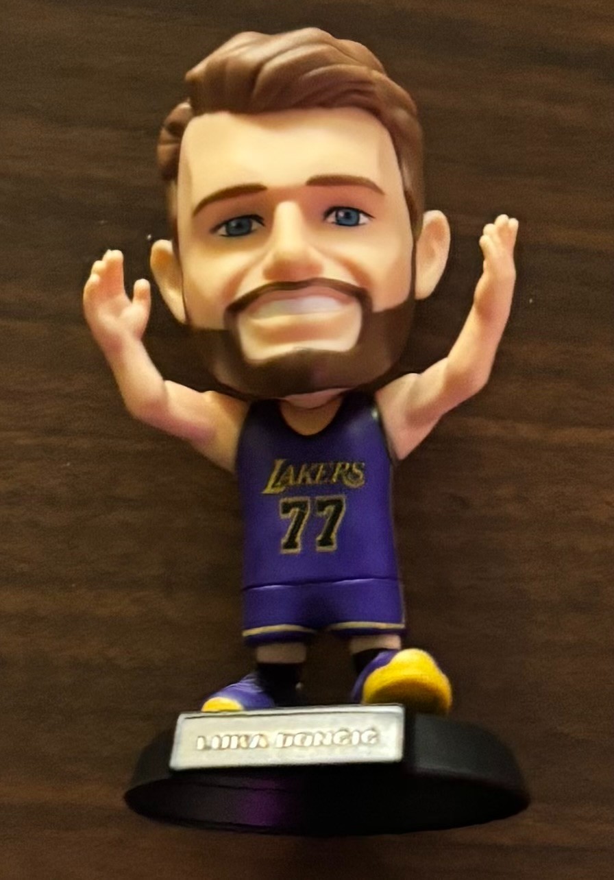 Zuru 5 Surprise NBA Ballers Series 1 & 2 ~ You Pick Player + Field Piece~