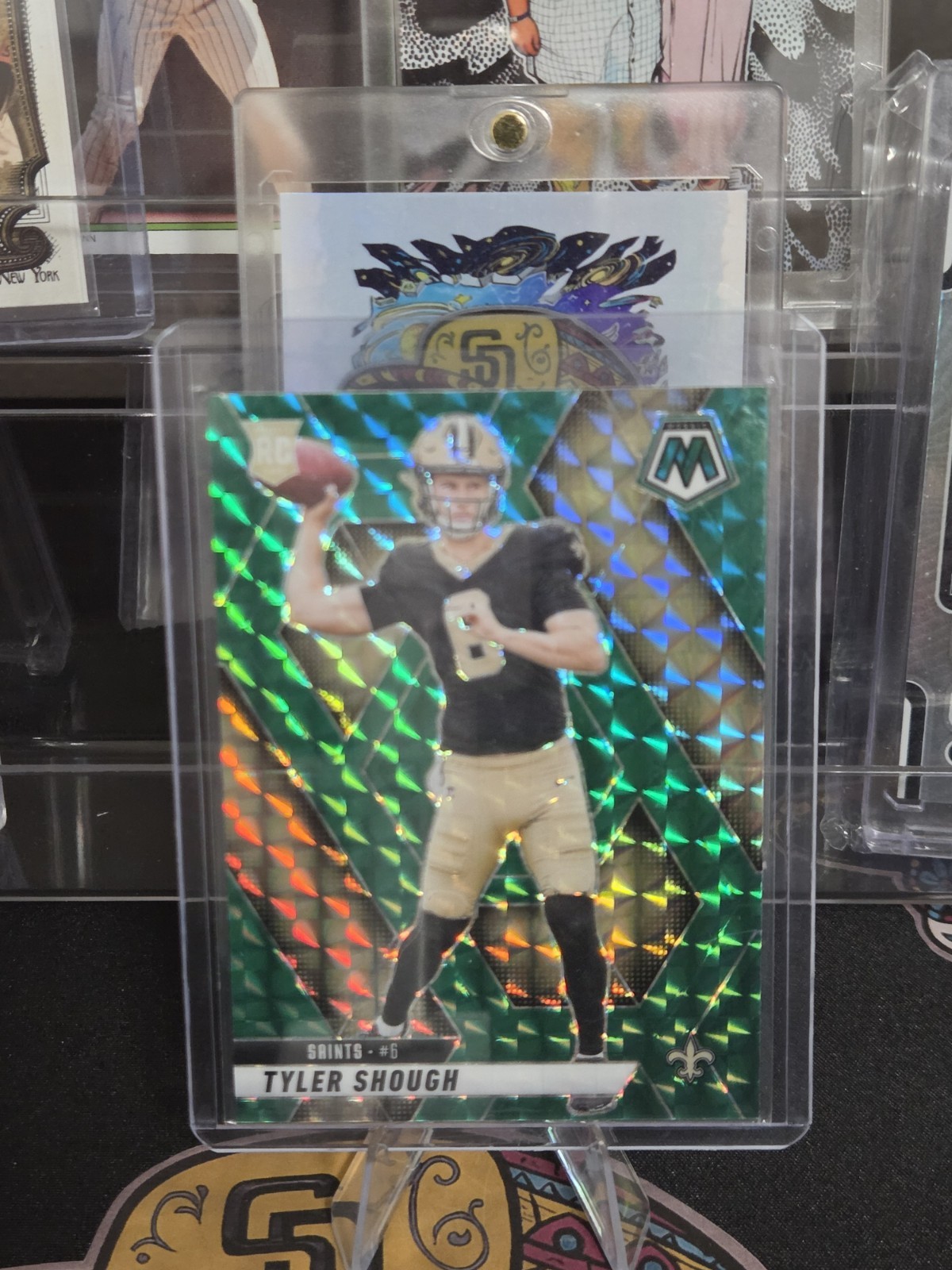 2025 Panini Mosaic Tyler Shough Rookie Green Mosaic Prizm #312 Saints (RC)