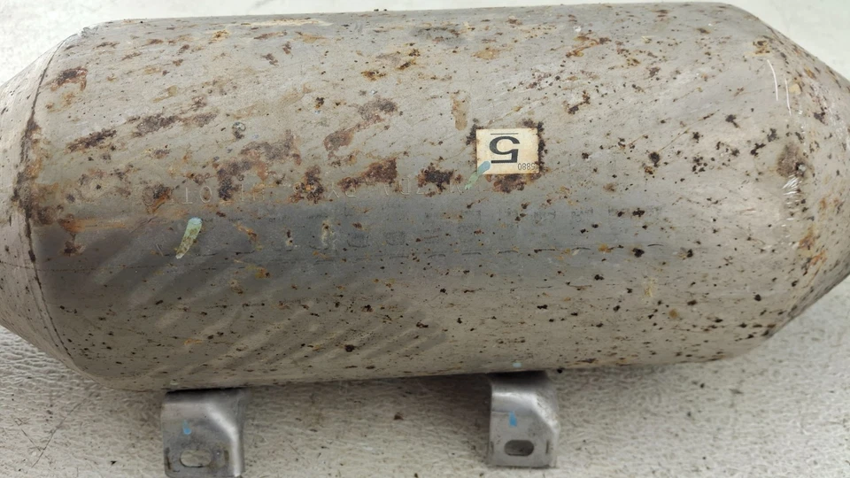 Mazda CX-5 2020 2,5 L escape centro silenciador tubo resonador fabricante de equipos originales -corte- Foto 3 de 4