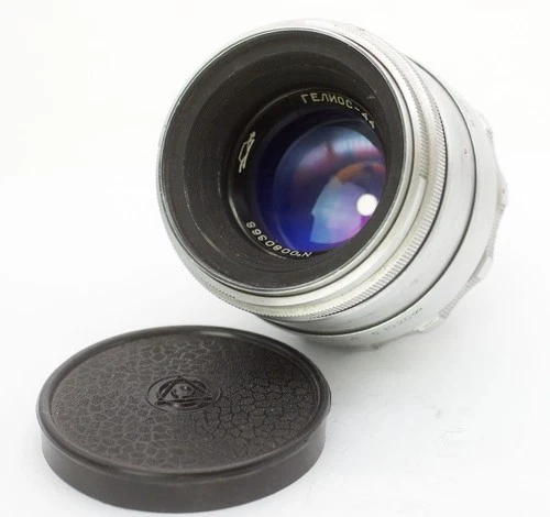 Helios 44 2/58 mm,  with swirled bokeh,  13 blades  M39 # 0080368
