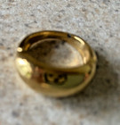 VINTAGE SIGNED TRIFARI PLAIN GOLD TONE SZ. 6.5 RING — photo 1