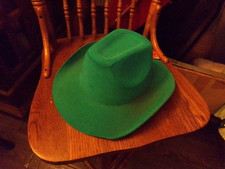 Child Size GREEN FELT COWBOY HAT VINTAGE
