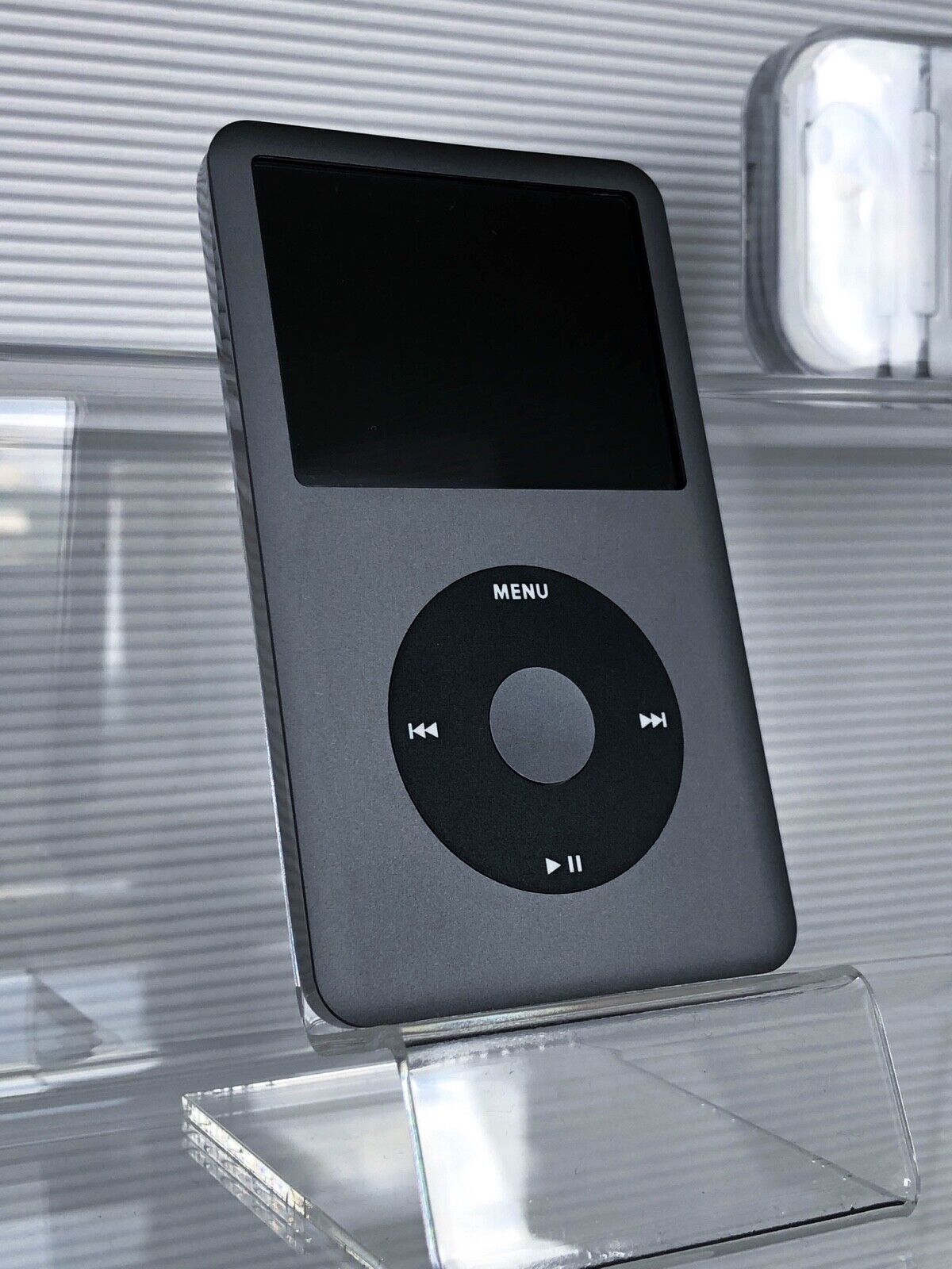 NEW! Apple iPod Classic 7th Generation Black / Space Grey 160GB 2 YEAR  WARRANTY