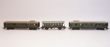 3x Märklin H0 346/4 + 346/4 + 329/1 Stg Packwagen und Personenwagen grün Blech