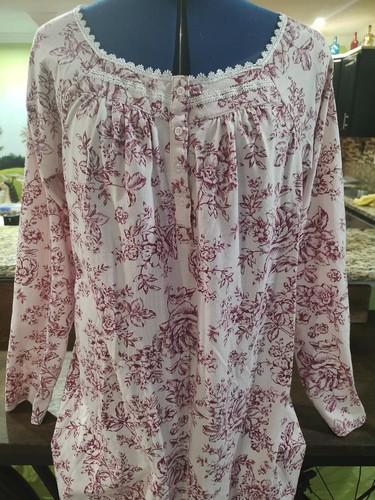 Croft and Barrow ballerina extra soft long sleeved nightgown size large - Picture 4 of 4