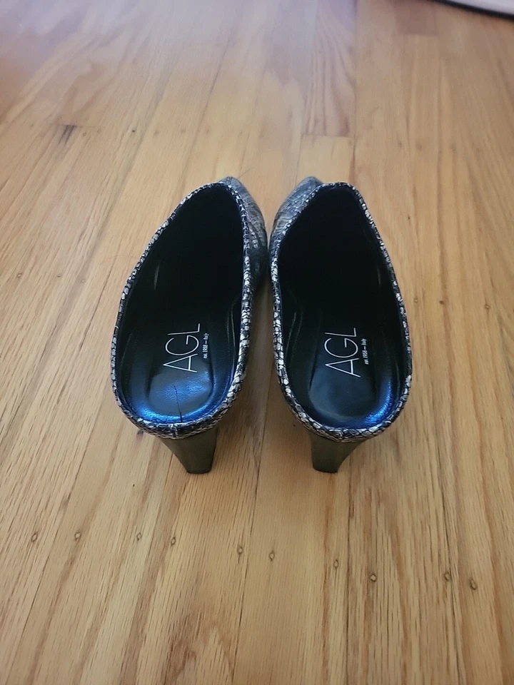 AGL PUNTIAGUDA MULES GRISU SERPIENTE ESTAMPADO CUERO TALLA US 9 EU 39 Foto 3 de 4