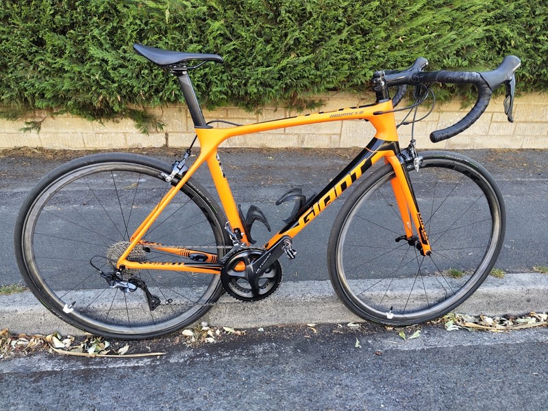 Giant TCR Advanced Pro 2 M/L Carbon Road Bike | Ultegra R8000 |SLR Carbon Wheels