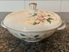 Grace China Rochelle Casserole Covered Serving / Vegetable Bowl with Lid