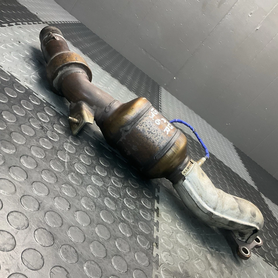 2013-2018 Cadillac ATS 3.6L Right Exhaust Catalytic Converter Pipe W/ Sensor OEM - Image 4 of 4