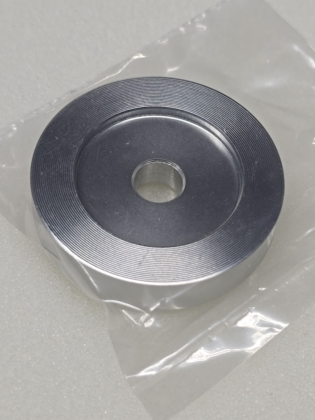 45 RPM RECORD ADAPTER  Solid  Flat Aluminum Silver Quality  