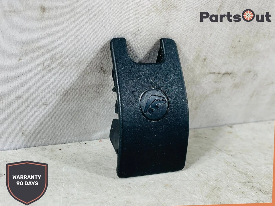 2009 - 2016 AUDI A4 A5 S4 S5 REAR SEAT CHILD RESISTANT SAFETY HOOK COVER CAP OEM - Изображение 3 из 4