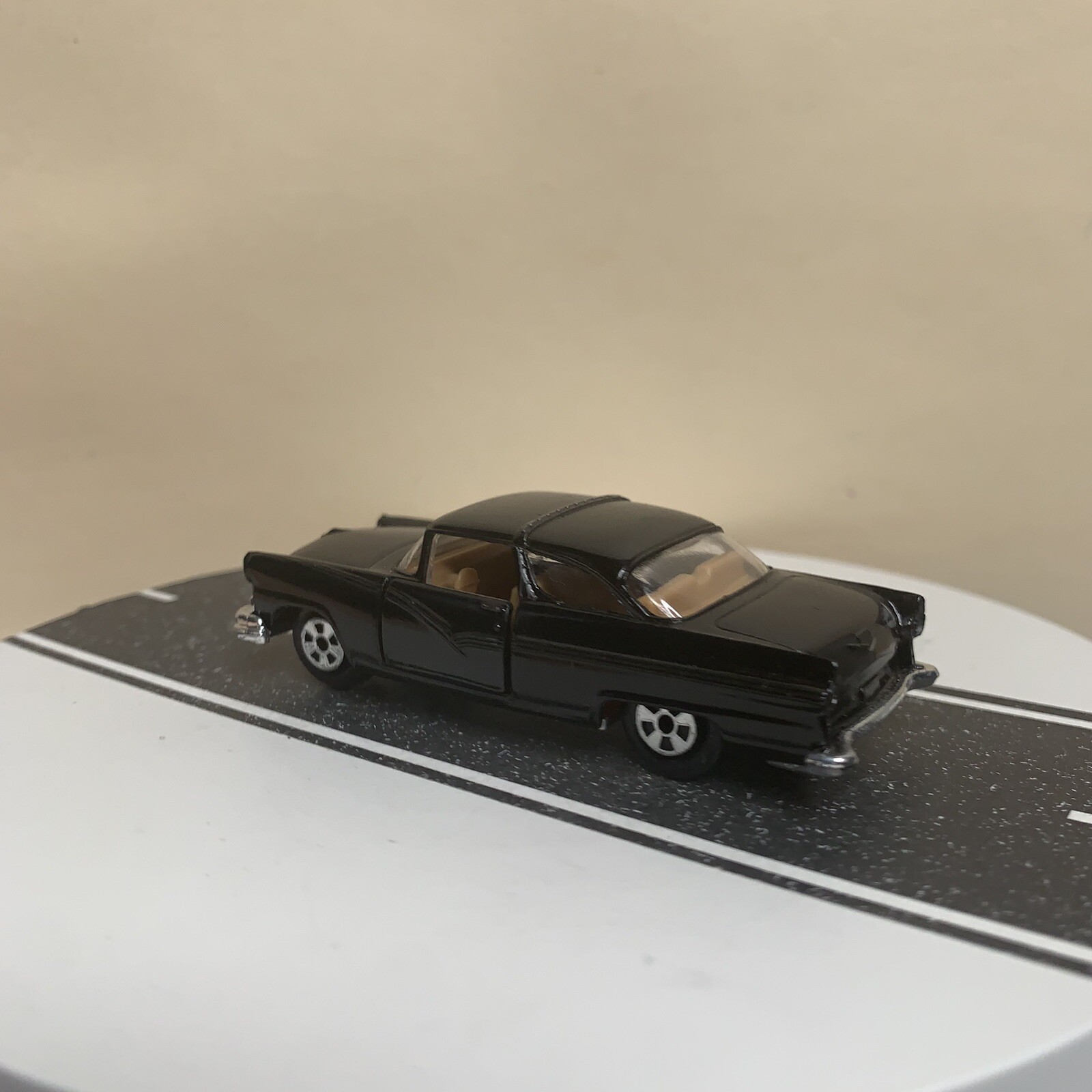 Picture 6 of 11
