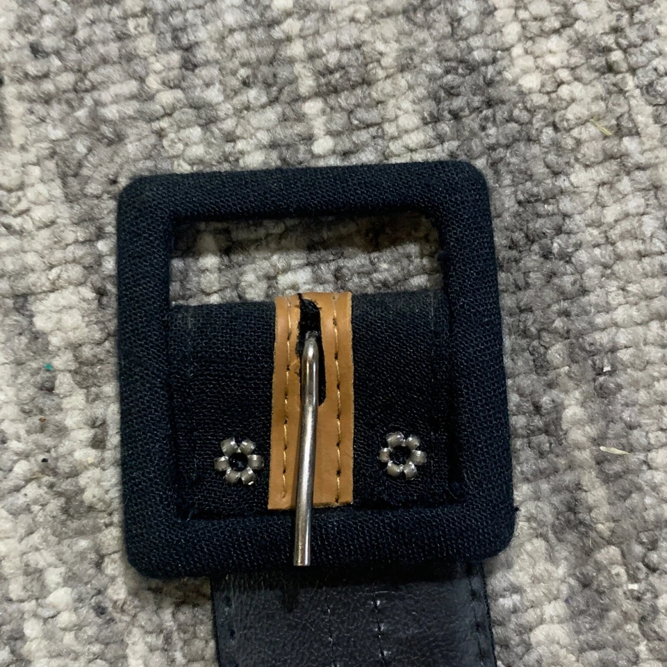 复古女式 S Preppy 皮带批量紧身波点腰带和黑色织物腰带 34 码 — 第 2/4 张图片