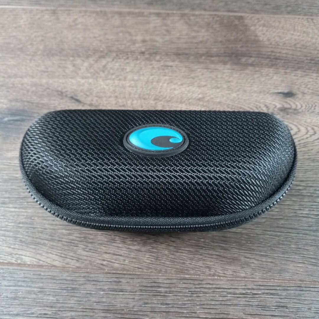 Costa Del Mar Zippered Sunglass Hard Case Clamshell Black | eBay display picture 1