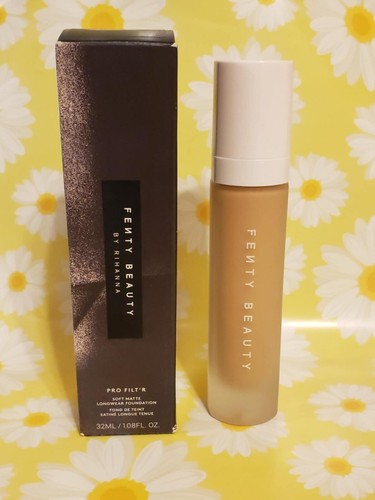 Fondotinta Fenty Beauty by Rihanna Pro Filt'R Soft Matte Longwear 295 nuovo con scatola - Foto 5 di 6