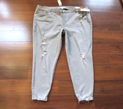 LANE BRYANT New! NWT Plus 28 Gray Wash Desrtucted Power Pocket