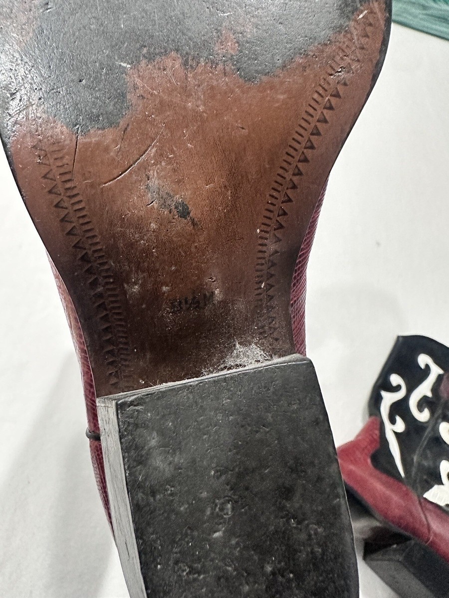 Y2K Nine West Romnee 90's Red Black Leather Western Cowboy Boots