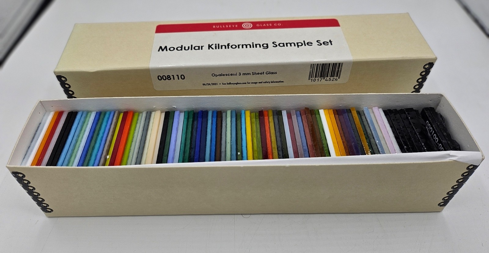 Bullseye Glass Kilnforming sample set - opal 3mm | eBay