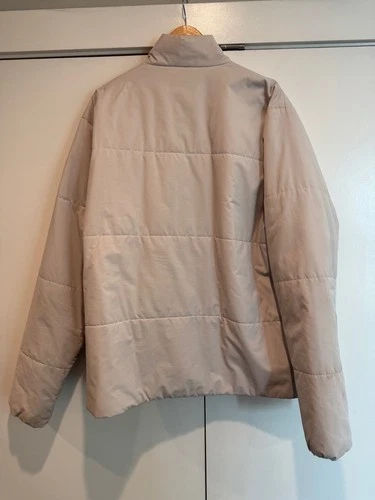 Vuori Puffer Jacket Mens XXL White Eggshell Used Good Condition Minor Stain image 4
