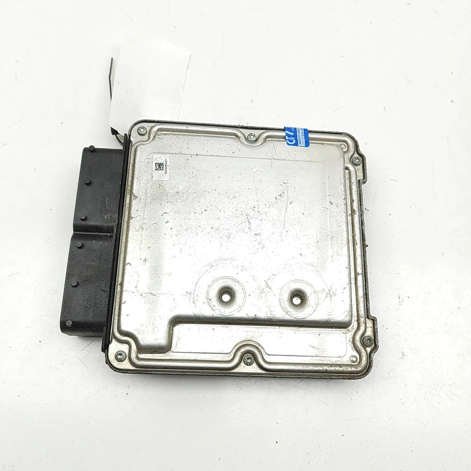 VW TOUAREG 7P5 Engine Control Unit 7P0907401F 3.0 Diesel 180kw 2013 32752129 - Image 4 of 4