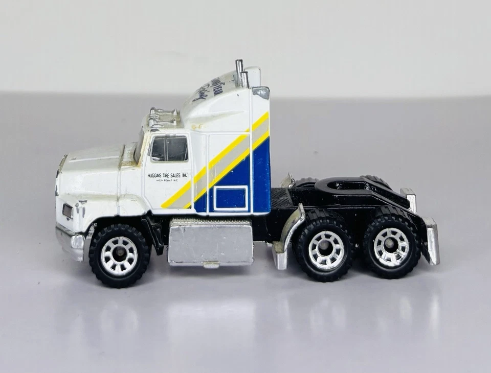 Vintage Matchbox Good Year Racing Ford Aeromax Container Truck (1992) IOP - Image 3 of 4