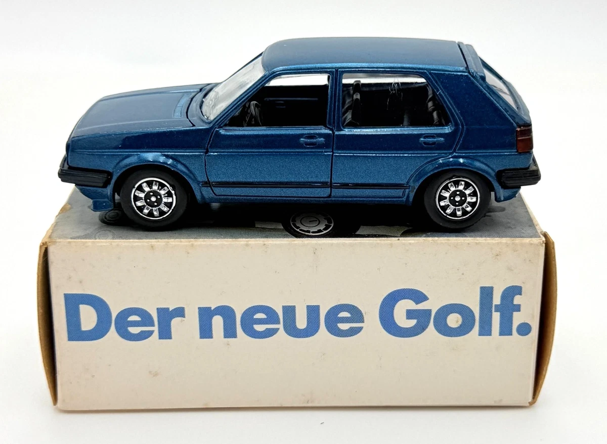 Schabak SB 1/43 - VW Corrado Bleue