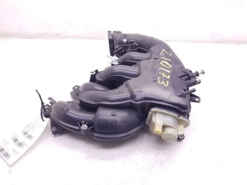 07-10 TOYOTA SIENNA 3.5L 6CYL 2GRFE UPPER INTAKE MANIFOLD ASSEMBLY  - Image 4 of 4
