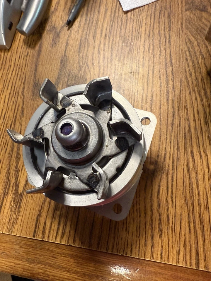 Genuine Nissan 2007-2024 Altima Murano Maxima SV Water Pump Assembly 21010-JA11A - Image 3 of 4