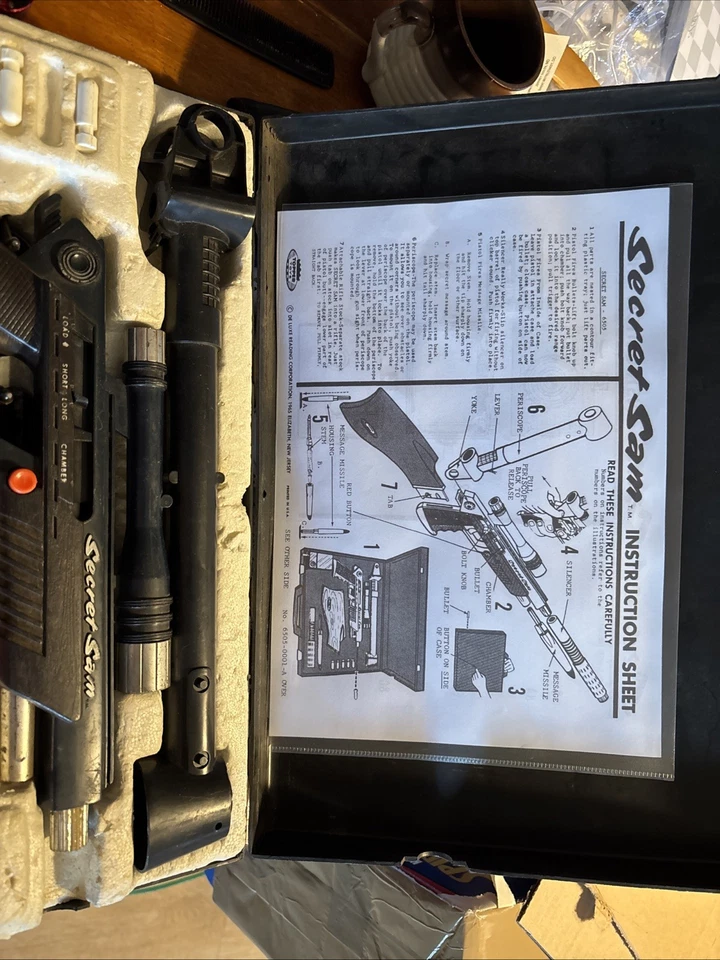 Topper Toys Secret Sam Spy Attache Case with Instruction Sheet - Image 4 of 4