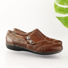 Clarks Womens Ashland Alpine Loafer Size 8 Brown Leather Button Strap Flat Shoe