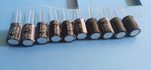 10x 25ZLH1500M-LDF-12.5X20 CONDENSADOR RUBYCON ALUMBRE 1500UF 25V 105' 12.5x20 RADIAL - Imagen 4 de 5
