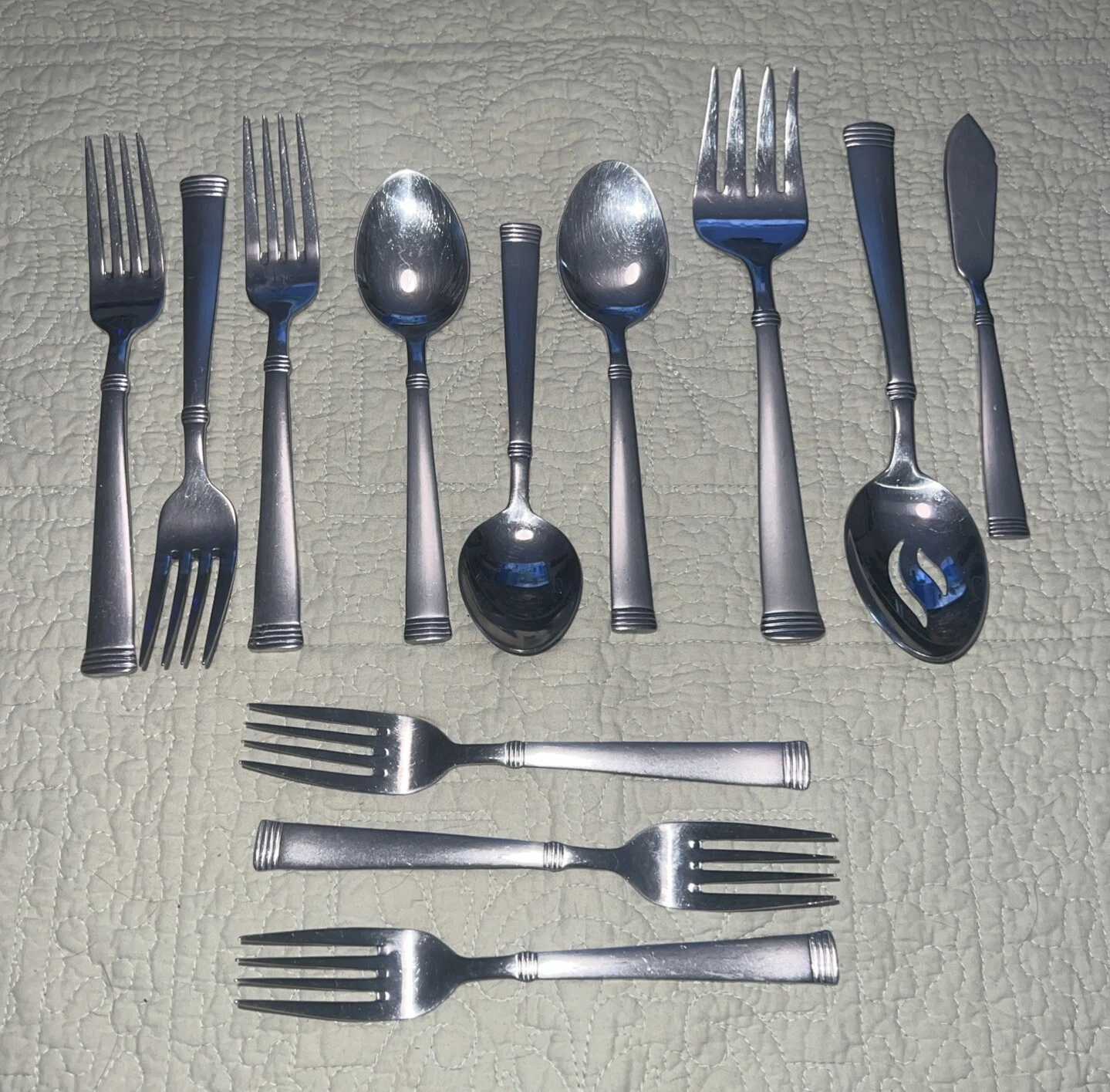 WALLACE NAPOLI FROST 12 Piece Set Lot Stainless Salad Dinner Forks Tablespoon +