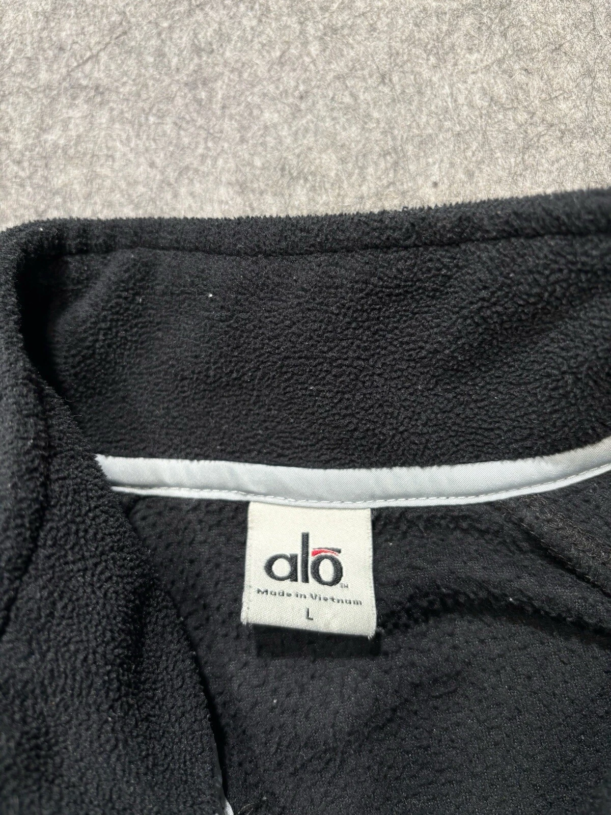 alo-yoga 1/4 zip fleece pullover outdoors sweatshirt