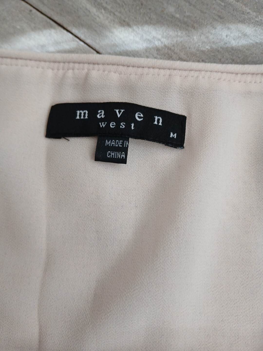 Maven West Python Sequin  Multicolored Medium Dat… - image 4