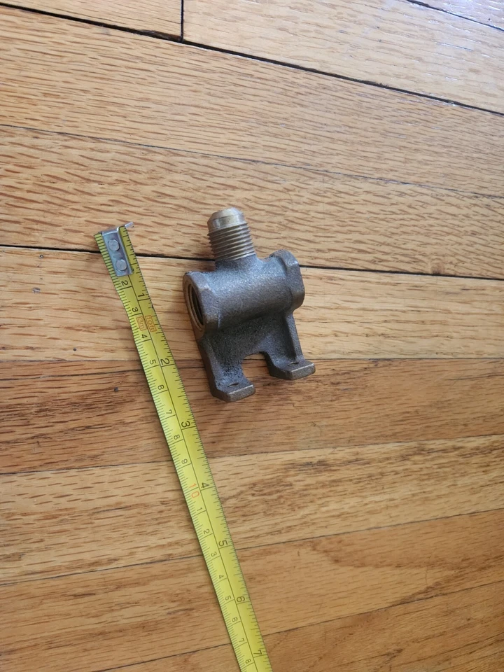 Газовый гриль CHARMGLOW латунный Т-клапанный коллектор MCM # 38300 - Изображение 3 из 3