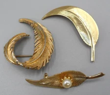 Mid Century Leaf Brooch Lot of 3 Gold Tone Leaves Faux Pearl Furled 1950s Era
